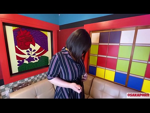 ❤️ 日本可爱的大奶子用性玩具自慰并达到高潮。她在采访中谈到了她的性交经历。巨大的乳房和多毛的阴部大声呻吟。奥萨卡波恩 ️ 自制毛片❌️❤